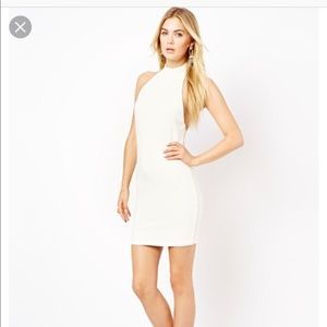 AQ/AQ Belina Off White Halter Fitted Dres US 8